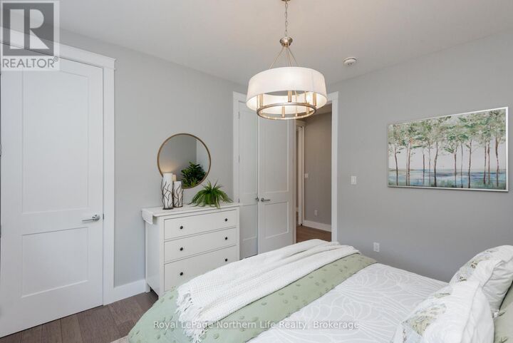 Property Photo:  58 Osprey Crescent South  ON P0H 1H0 
