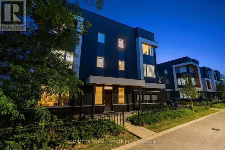 Property Photo: 3006 Creekshore Common 34 ON L6M 0Y6