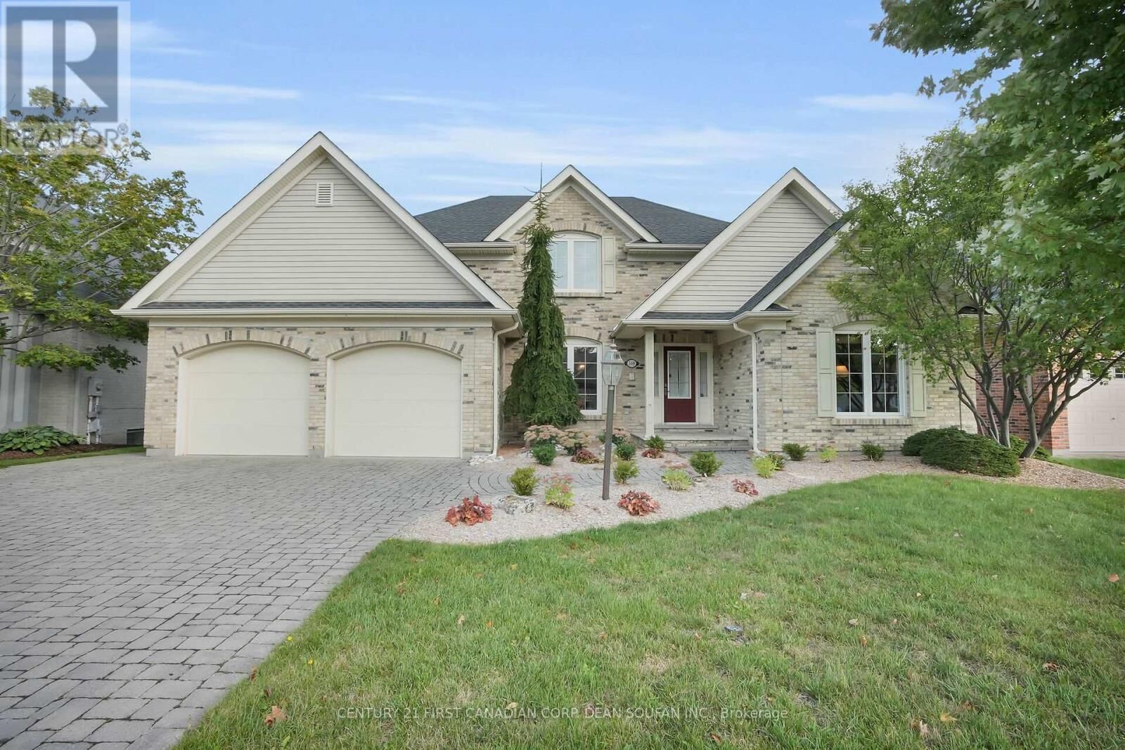 Photo de la propriété: 540 McGarrell Place ON N6G 5J8