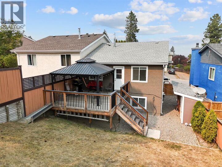 Photo de la propriété: 209 Hollyburn Drive BC V2E 1Y9
