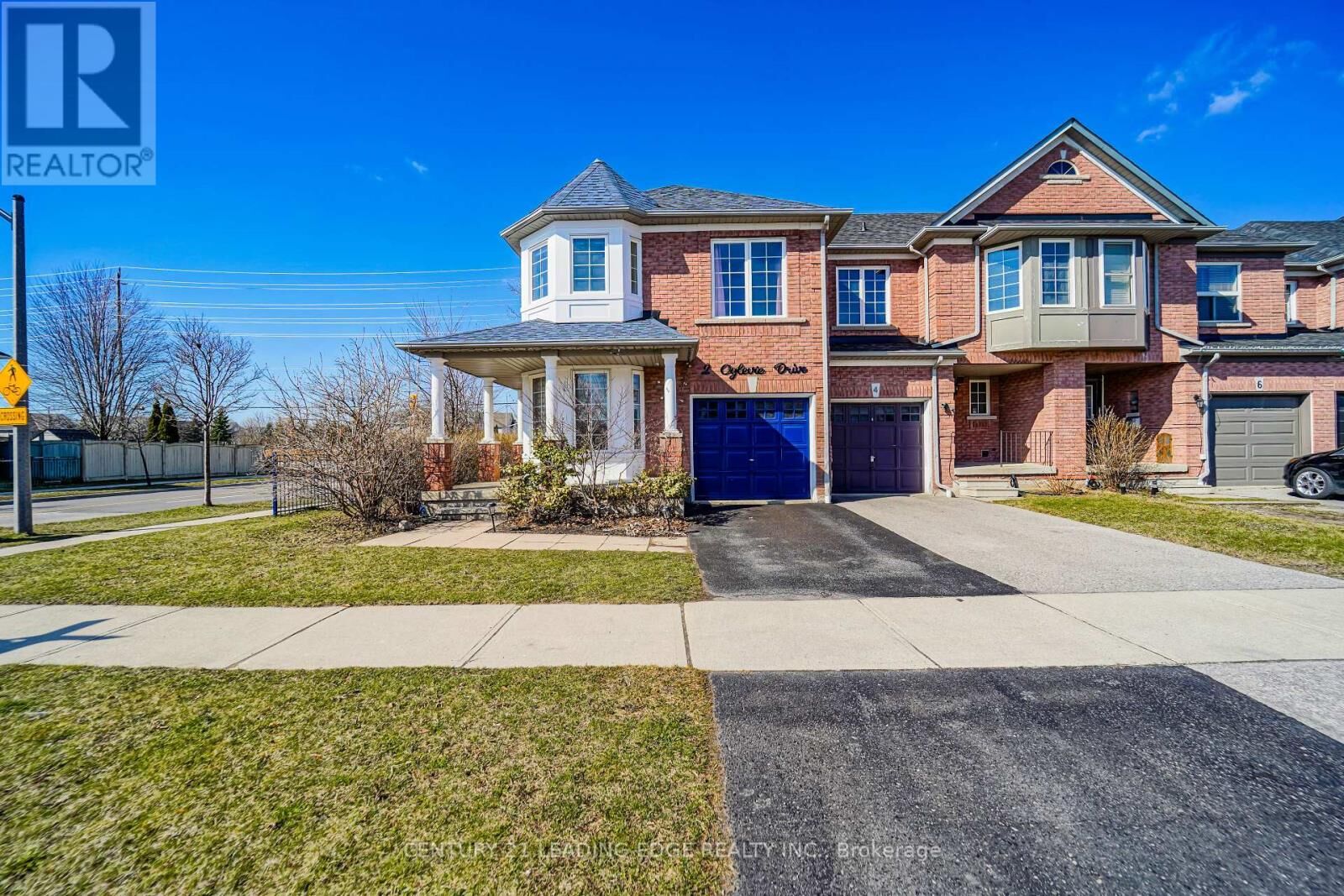 Property Photo:  2 Oglevie Drive  ON L1R 2Y4 