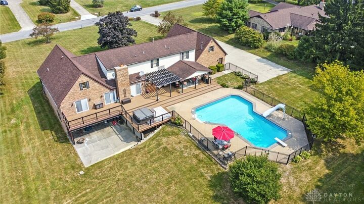Property Photo: 2669 Quail Ridge Drive OH 45344