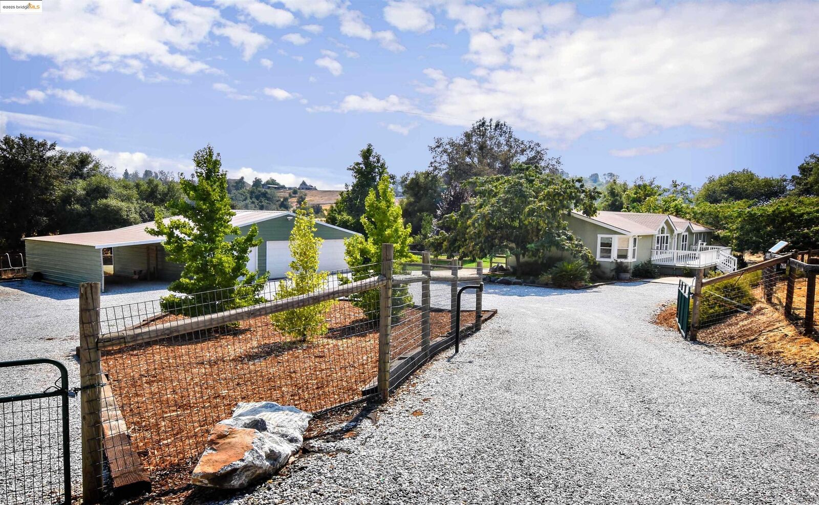 Property Photo:  10303 N Airport Rd  CA 95310 