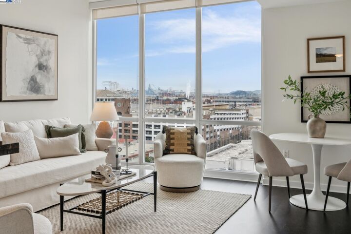 Property Photo:  222 Broadway 1002  CA 94607 