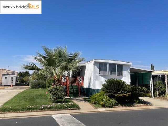 Property Photo:  2500 N. Highway 59 #115  CA 95348 