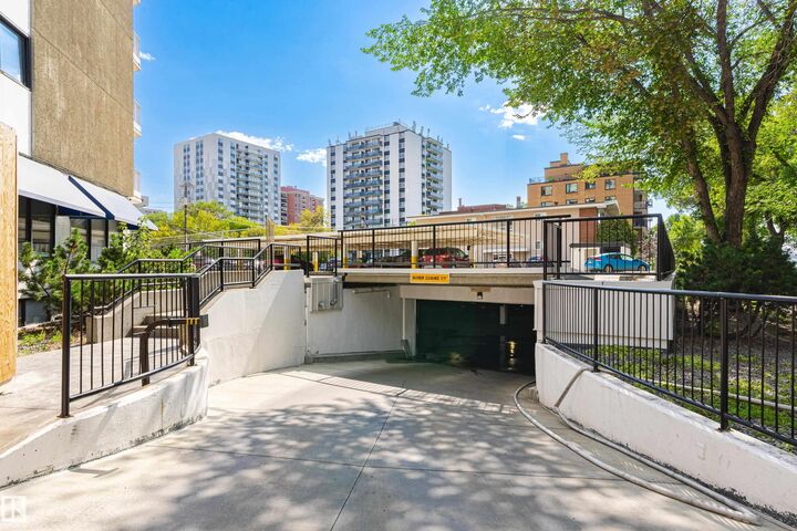 10045 117 Street NW 1404  Edmonton AB T5K 1W8 photo