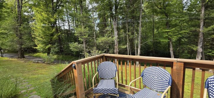 Property Photo: 2984 Runa Rd WV 26679