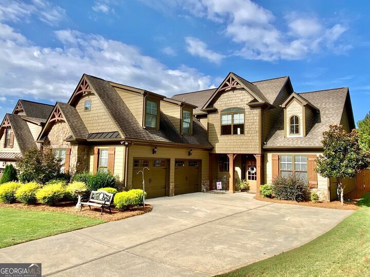 Property Photo: 204 Yorkshire Lane GA 30180