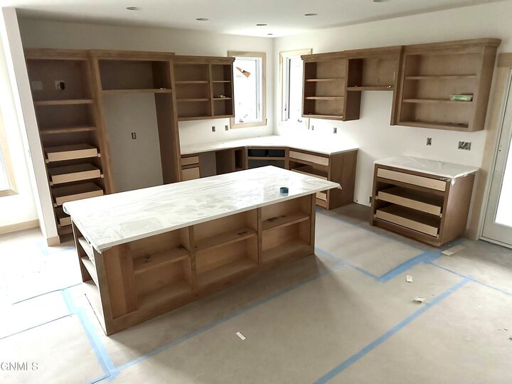 Property Photo:  922 Collective Lane  ND 58503 