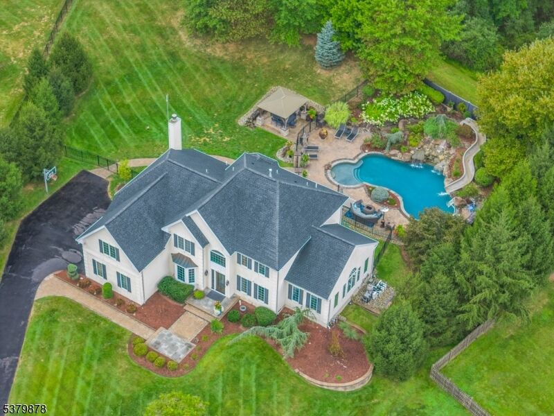 Property Photo: 16 Manchur Ct NJ 08822