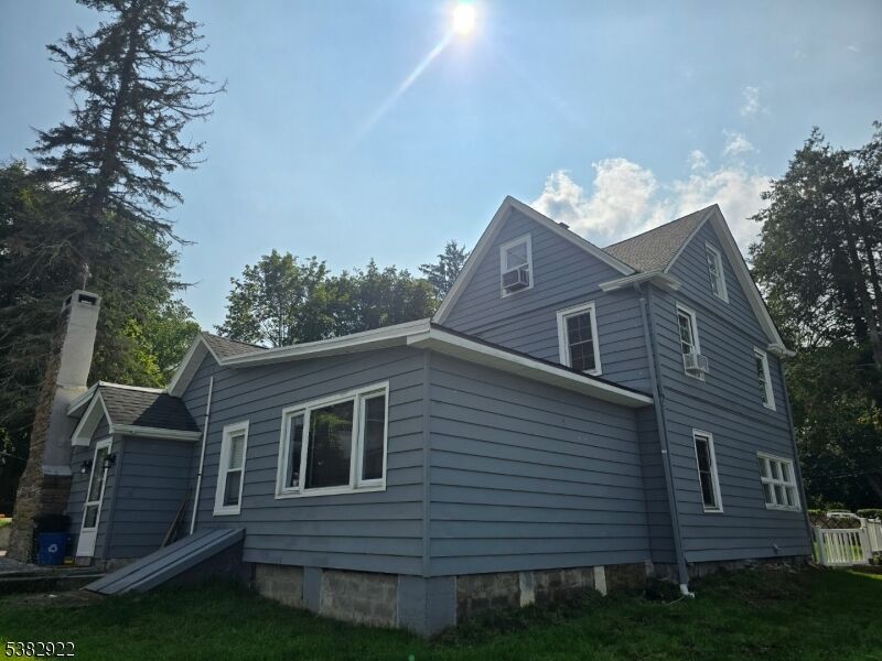 Property Photo:  716 Glen Rd  NJ 07871 