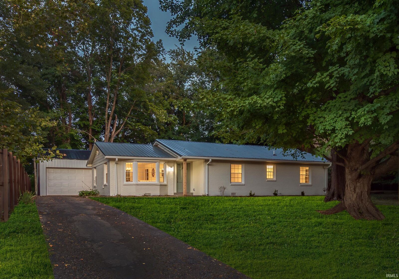 Property Photo:  619 Prince Drive  IN 47630 
