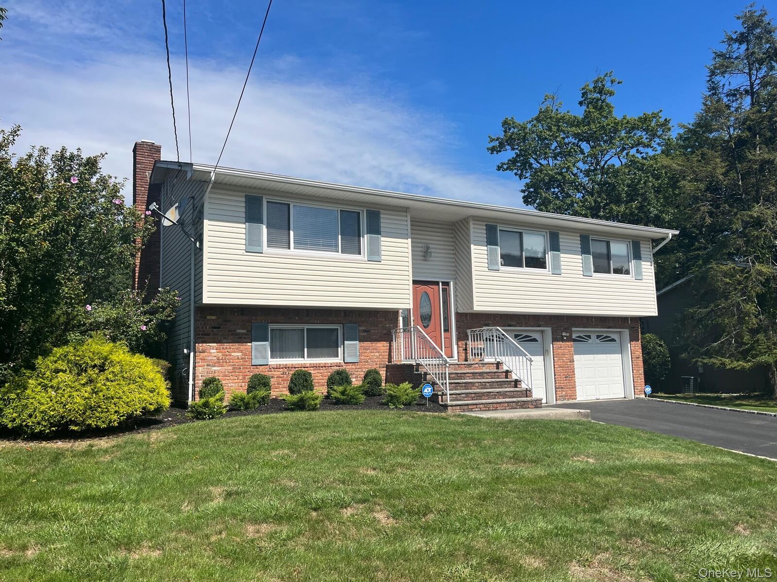 Property Photo:  206 Howard Avenue  NY 10962 