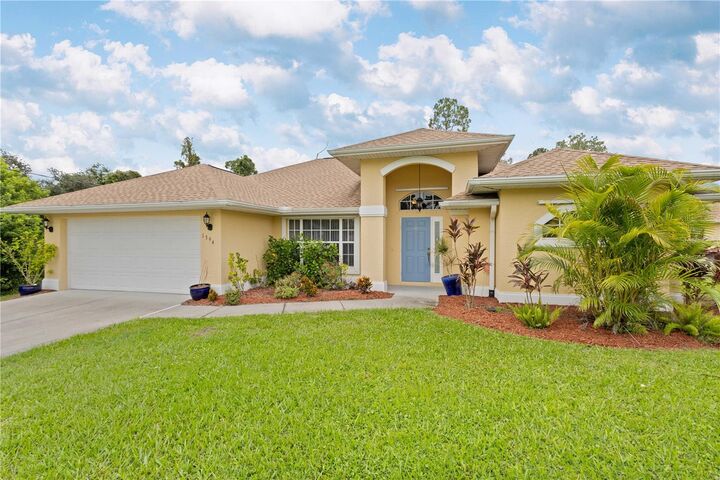 Property Photo: 1394 Fitzgerald Road FL 34288