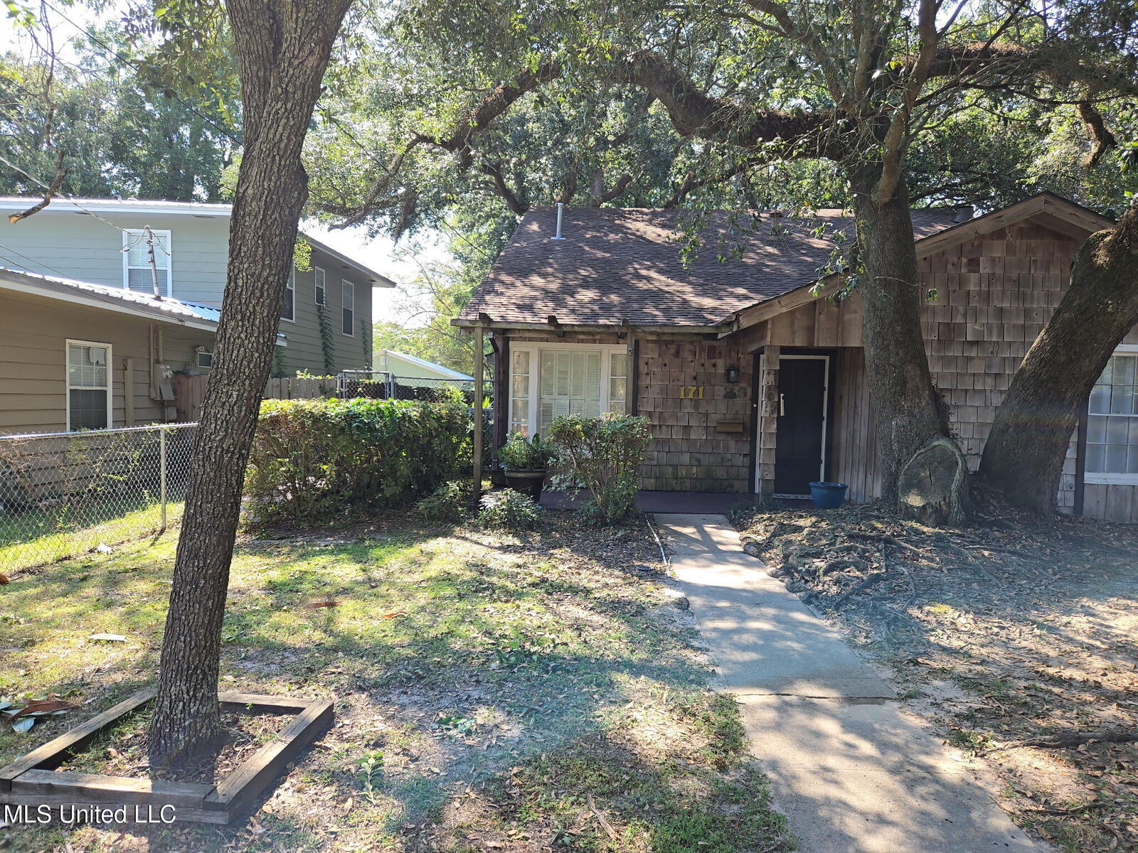 Property Photo: 171 Saint Charles Avenue MS 39530