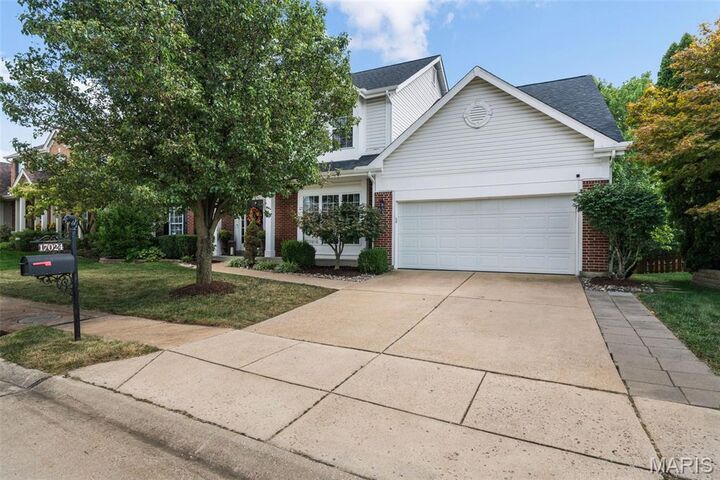 Property Photo: 17024 Westridge Oaks Drive MO 63040