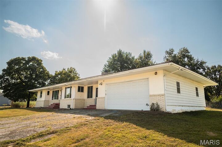 Property Photo:  2003 S Ash Street  MO 65622 