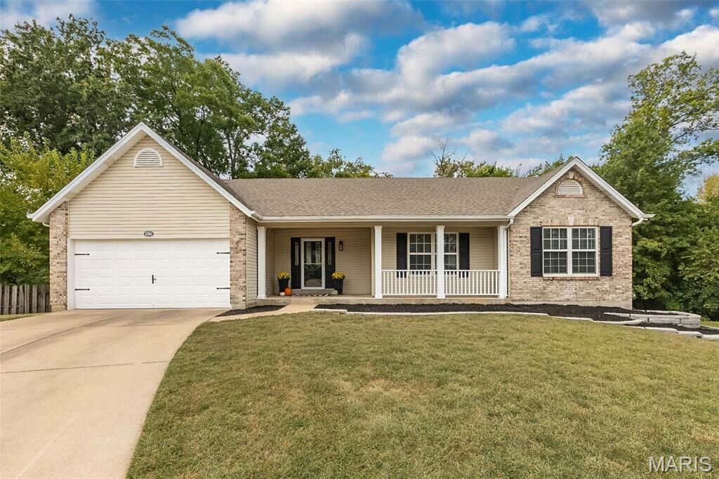 Property Photo:  1094 Treeshade Drive  MO 63376 