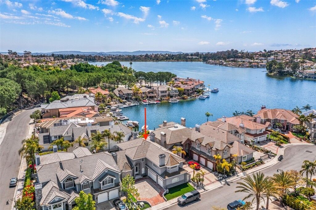 Property Photo: 28092 Tefir CA 92692