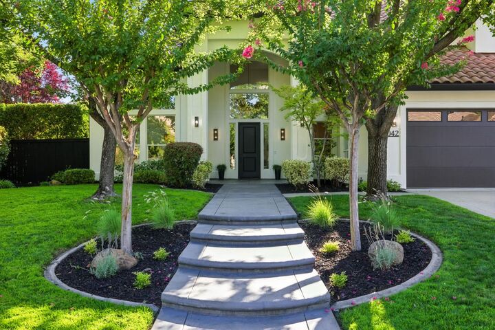 Property Photo:  9042 Cedar Ridge Dr  CA 95746