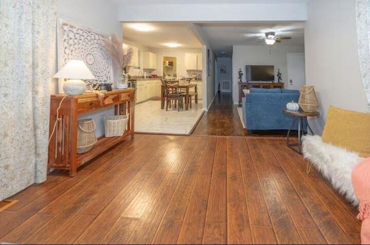 Property Photo:  431 E Castle St  TN 37130 