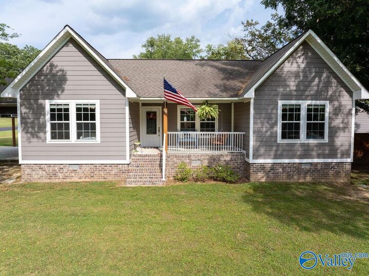 Property Photo:  253 White Street  AL 35986 
