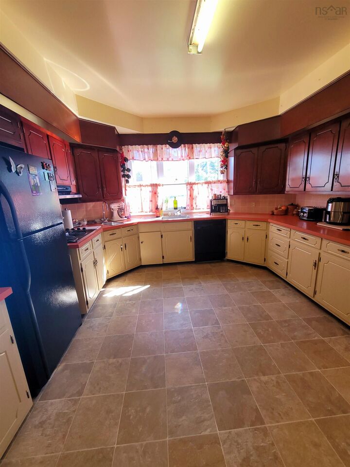 Property Photo: 798 Main Street NS B1A 4Z1