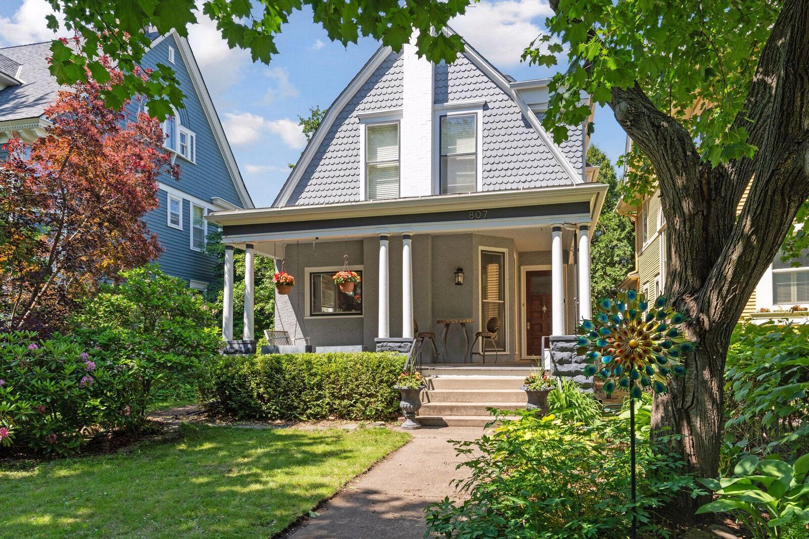 Property Photo:  807 Fairmount Avenue  MN 55105 