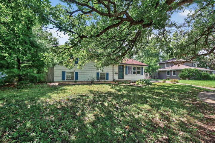 Property Photo:  4725 W 110th Street  MN 55437 