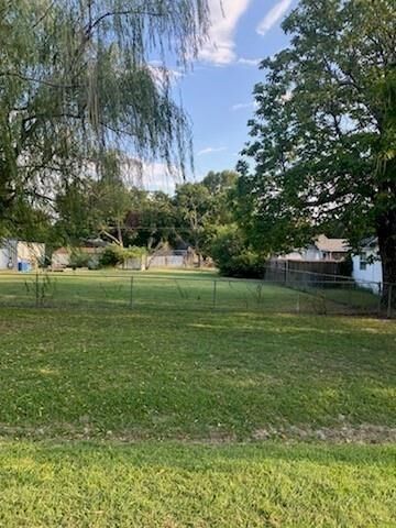 Photo de la propriété:  311 W Hunt Street  TX 75452 