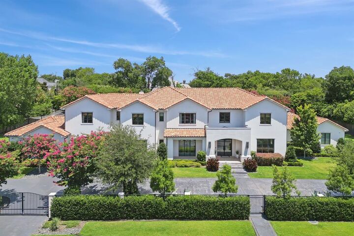 4831 S Lindhurst Avenue  Dallas TX 75229 photo
