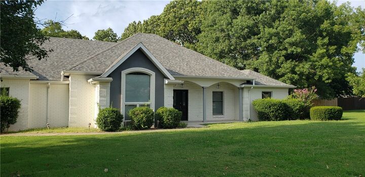 Property Photo: 55 Stonehenge Drive AR 72712