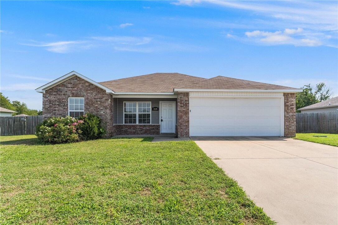 Property Photo: 3339 Alliance Drive AR 72764