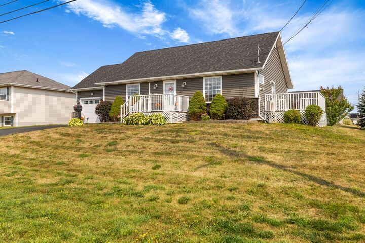 Property Photo:  49 Hallie Drive  PE C1N 6J4 