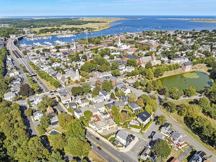 Property Photo:  7 Vernon Street  MA 01950 