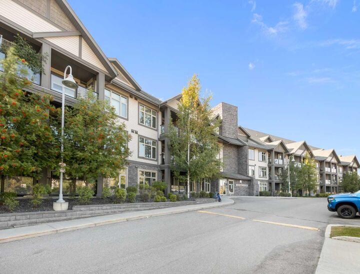 Photo de la propriété:  15 Aspenmont Heights SW 227  AB T3H 0E3 
