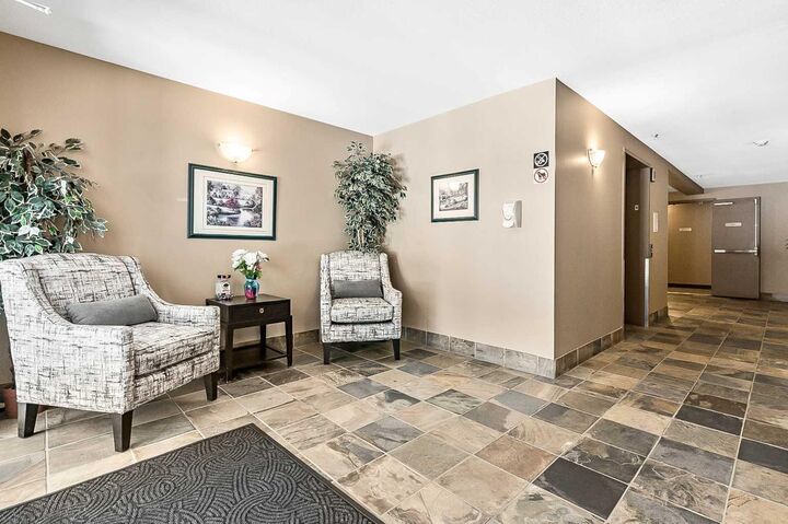 Property Photo: 92 Crystal Shores Road 3415 AB T1S 2N1