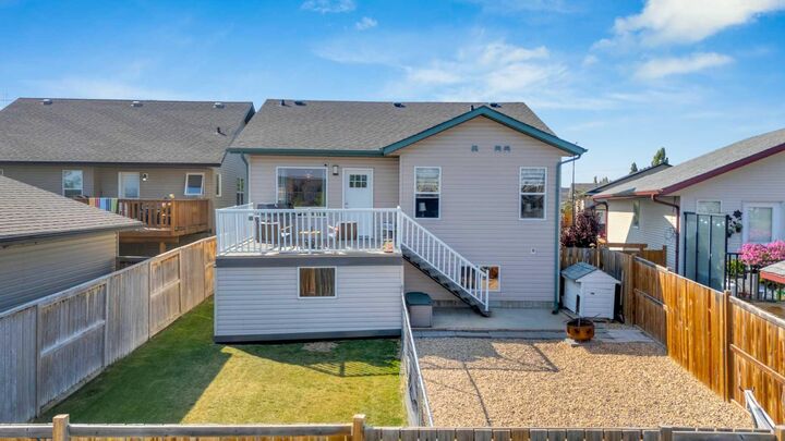Photo de la propriété: 175 Lyons Close AB T4R 3P4