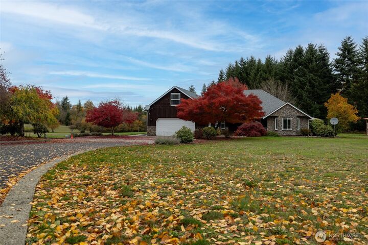 Property Photo:  461  Avery Road E 35  WA 98532 