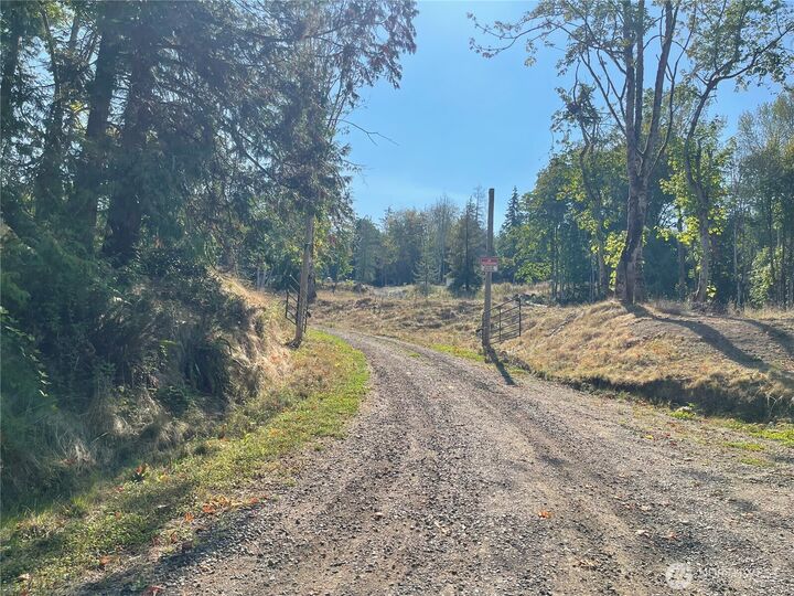 Property Photo:  480  Highway 20  WA 98368 