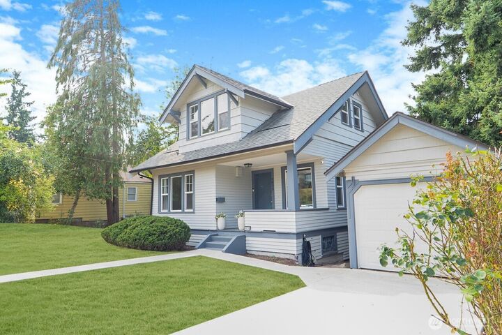Property Photo: 9835 60th Avenue S WA 98118