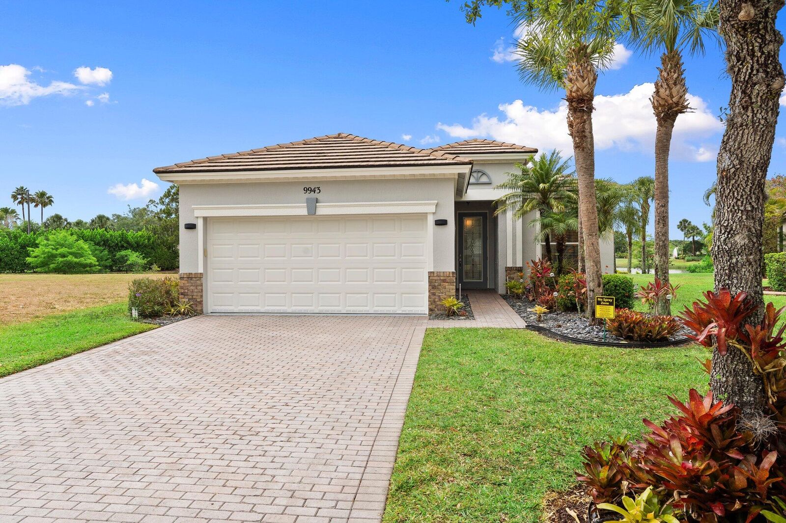 Property Photo:  9943 SW Stonegate Drive  FL 34987 