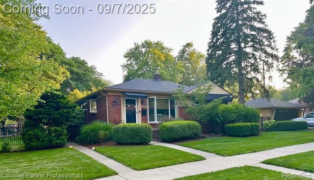 Property Photo:  1590 Cheltenham Road  MI 48009 