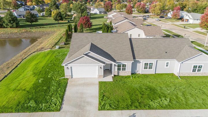 Property Photo:  168 East Ash Lane  WI 53563 