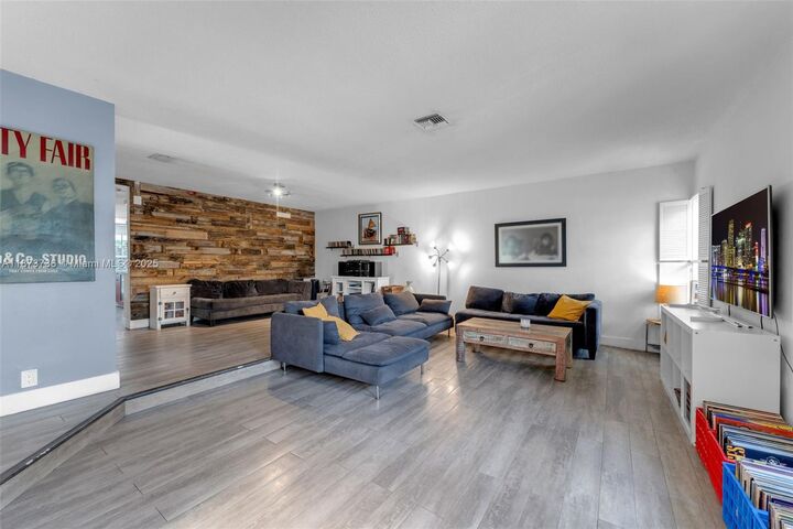 Property Photo:  9350 SW 88th Ter  FL 33176 