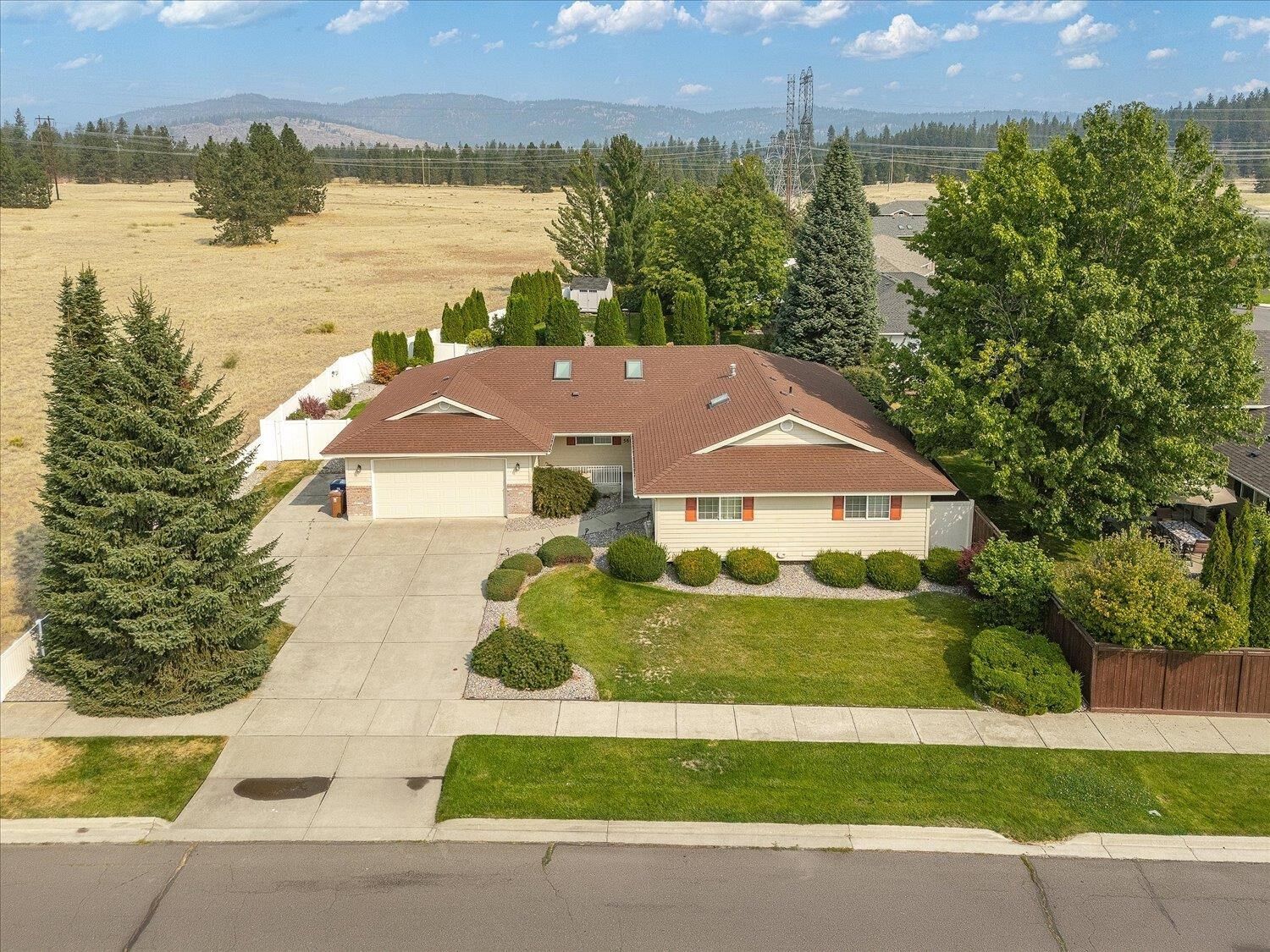 Property Photo:  5608 W Bedford Ave  WA 99208 