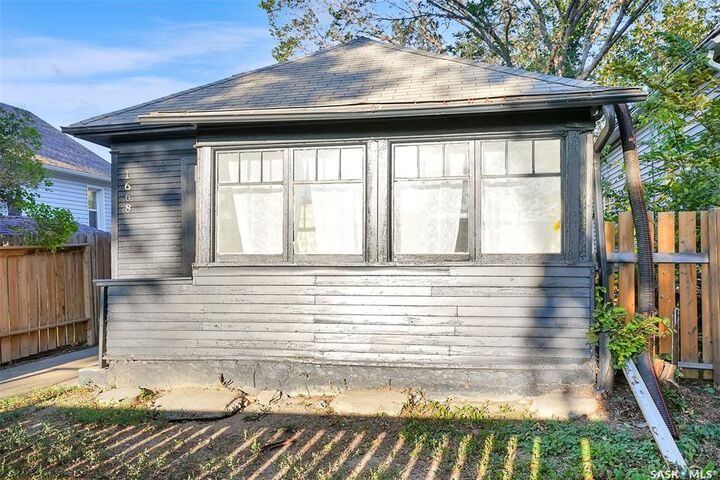 1668 Ottawa Street  Regina SK S4P 1N9 photo
