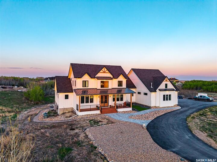 Property Photo:  43 Applewood Court  SK S7V 0X4 