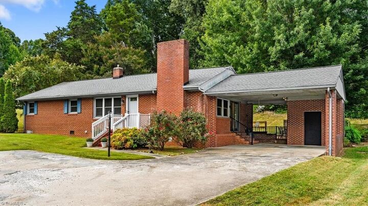 Property Photo:  1550 Harrison Street  NC 27320 