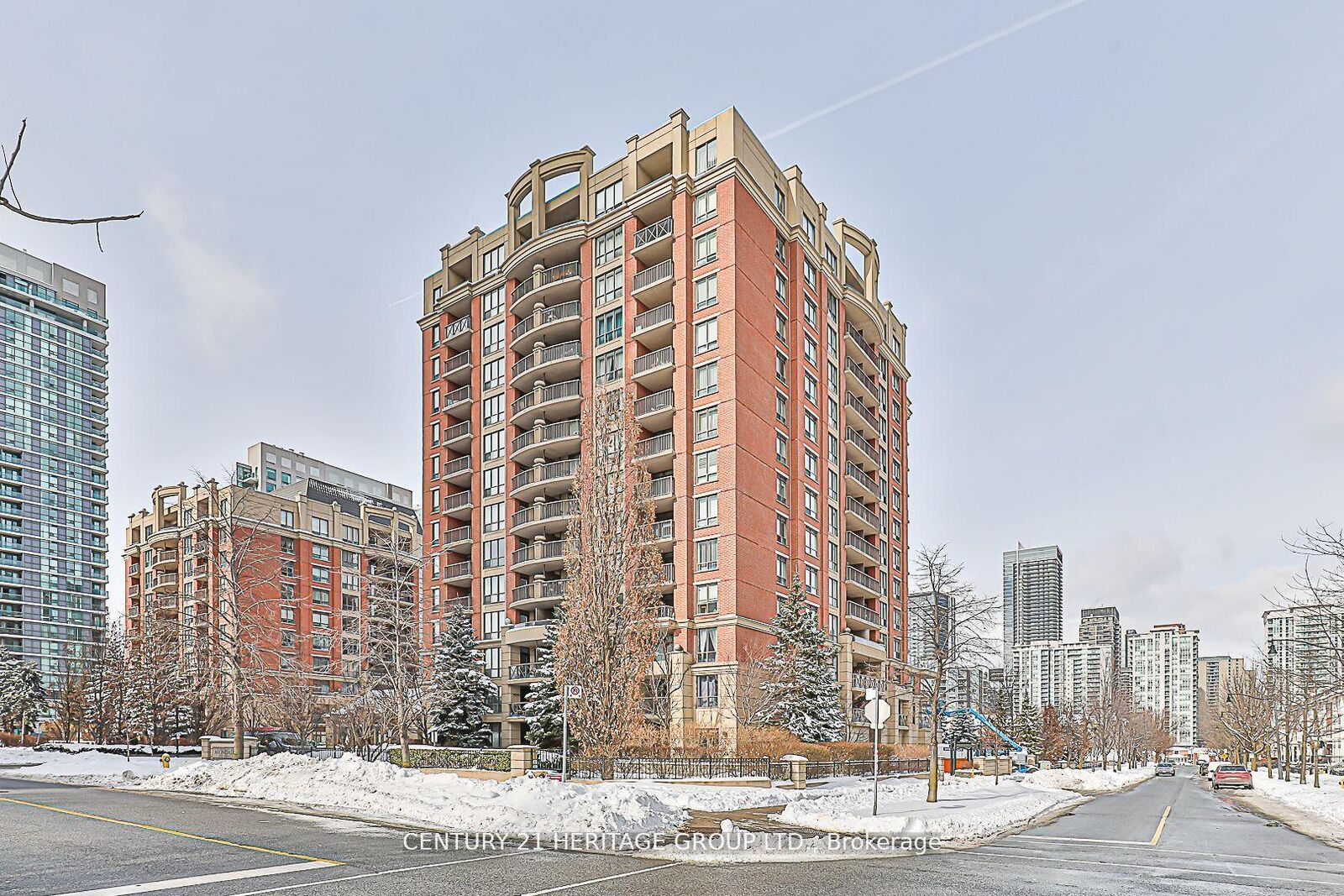 Property Photo: 55 Harrison Garden Boulevard S 407 ON M2N 7G3